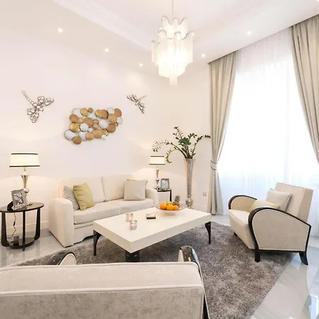 Dohany Synagogue Walk To Deak & Fashion St شقة